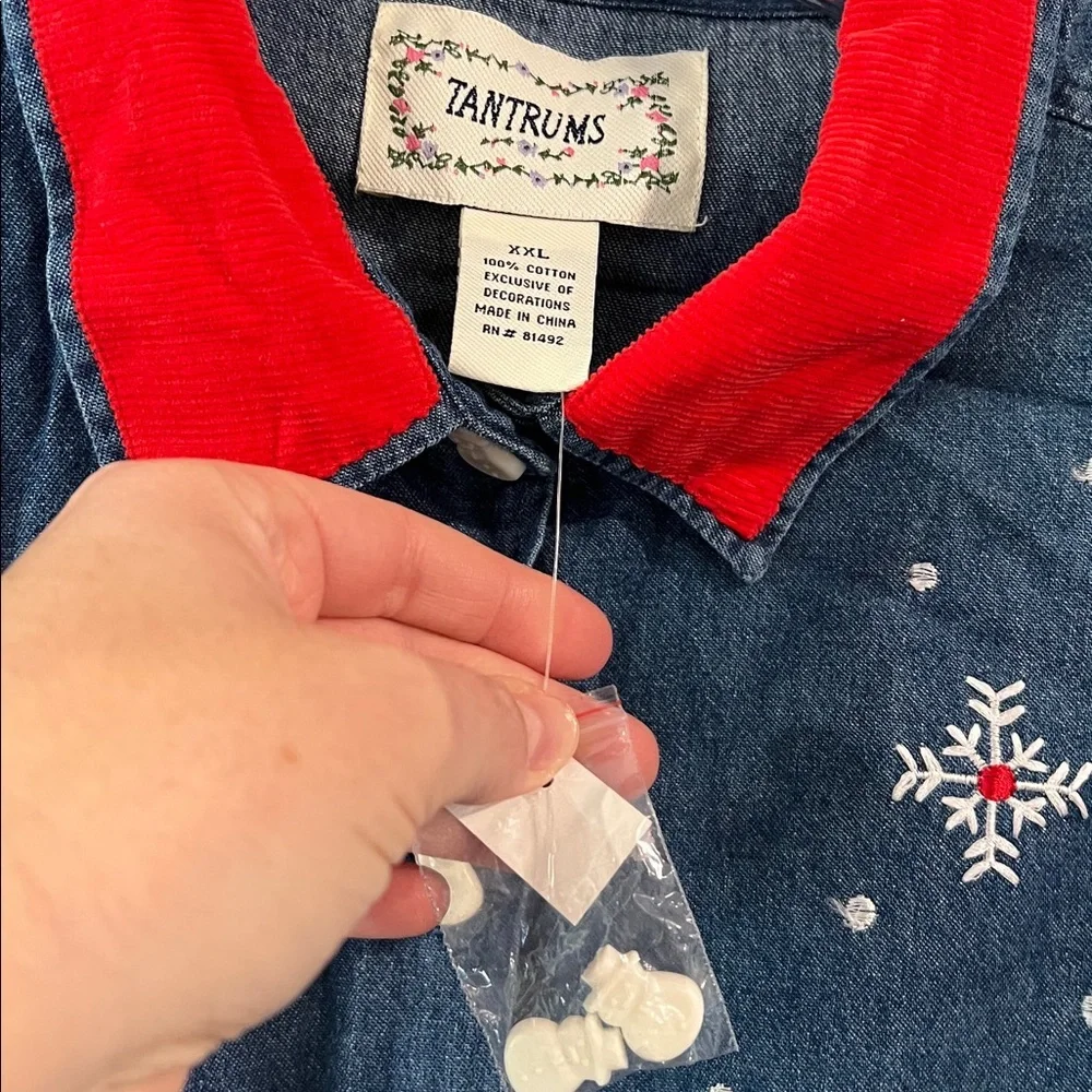 Tantrums‎ - denim button down shirt with Snowman Design, xxl
